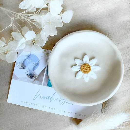 Beige Trinket Daisy Dish