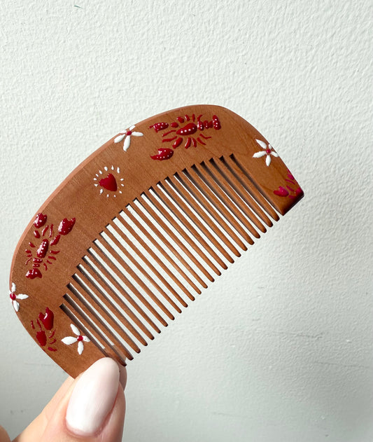 The Lobster Birth & Calming Comb